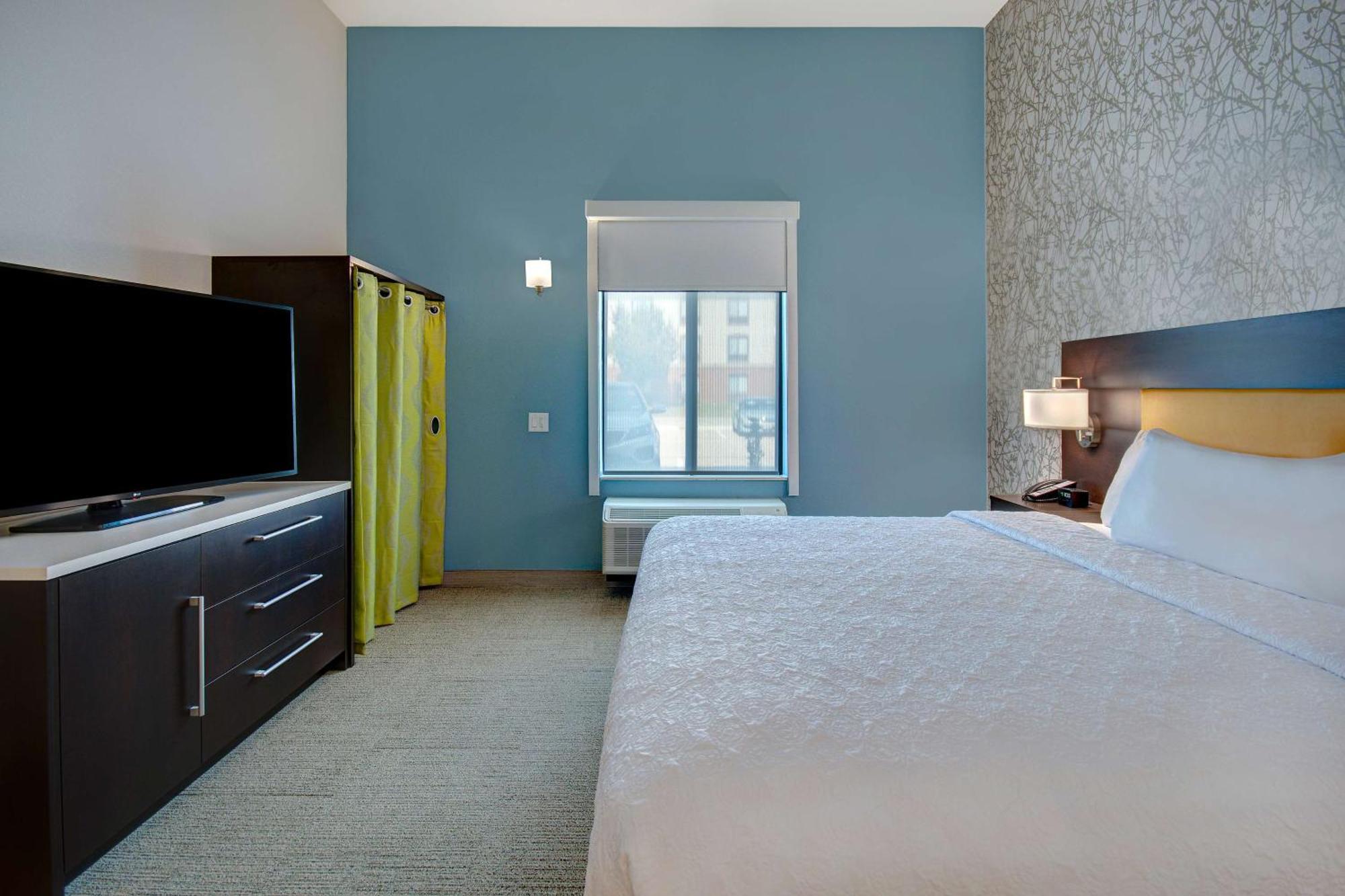 Home2 Suites By Hilton Burleson Exterior photo